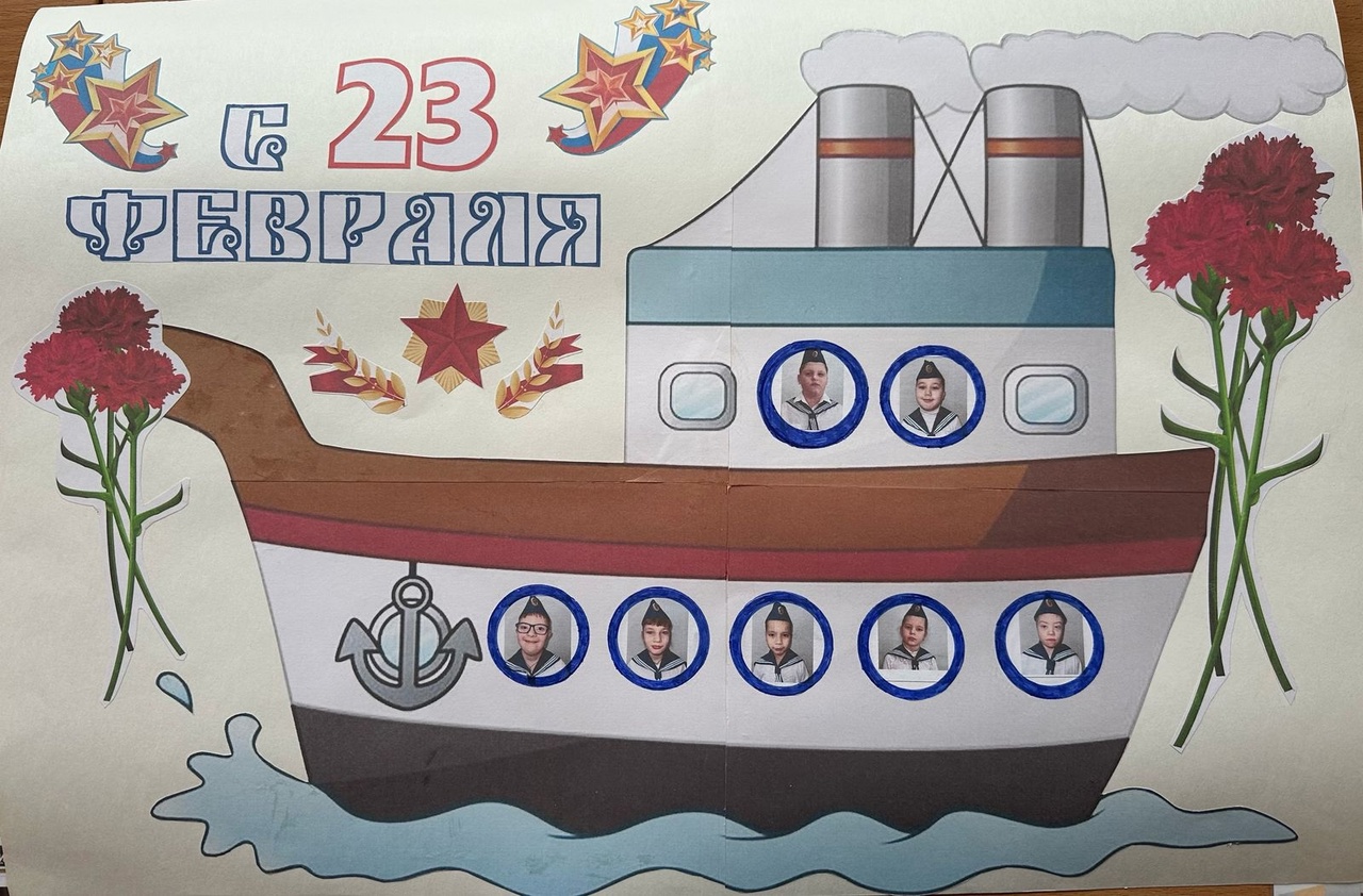 Общешкольная выставка газет «23 февраля».