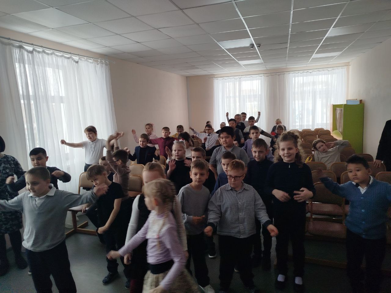 Классный час «Дружба каждому нужна».