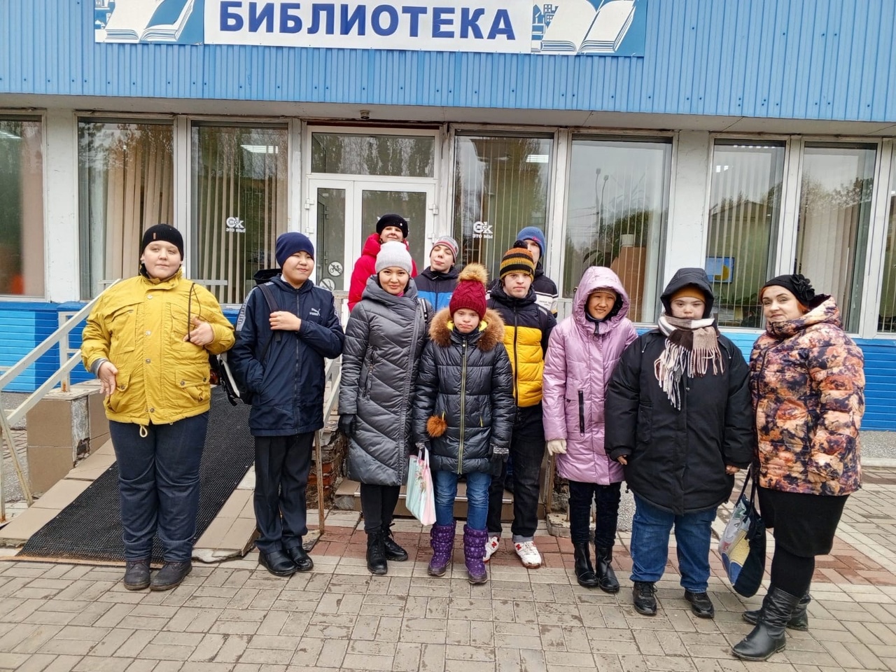 «Осенняя» экскурсия в библиотеку.