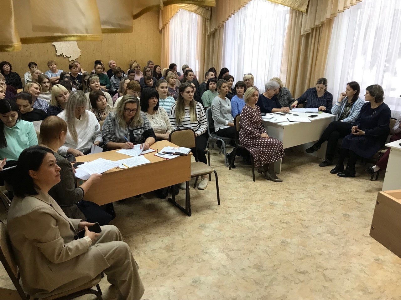 Ребята на каникулах, а педагоги нашей школы продолжают работать и учиться!.
