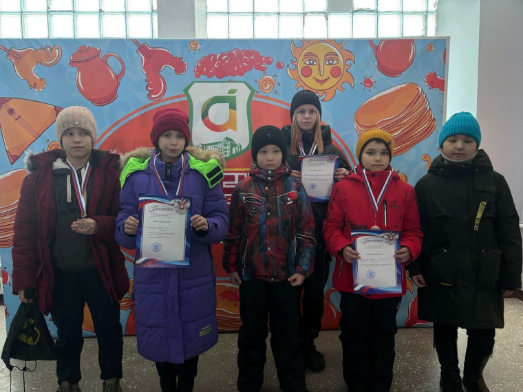Лыжные гонки.
