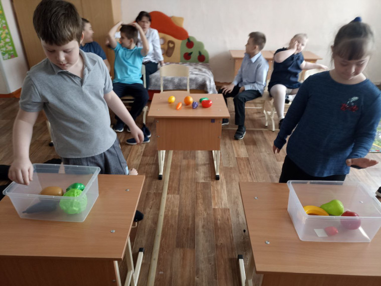 Игра-викторина «Полезные продукты».
